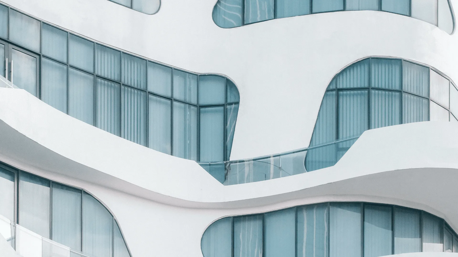 Deep Dive into Peak Defence’s AI Transformation with Roman Jasins and Lilia Udovychenko