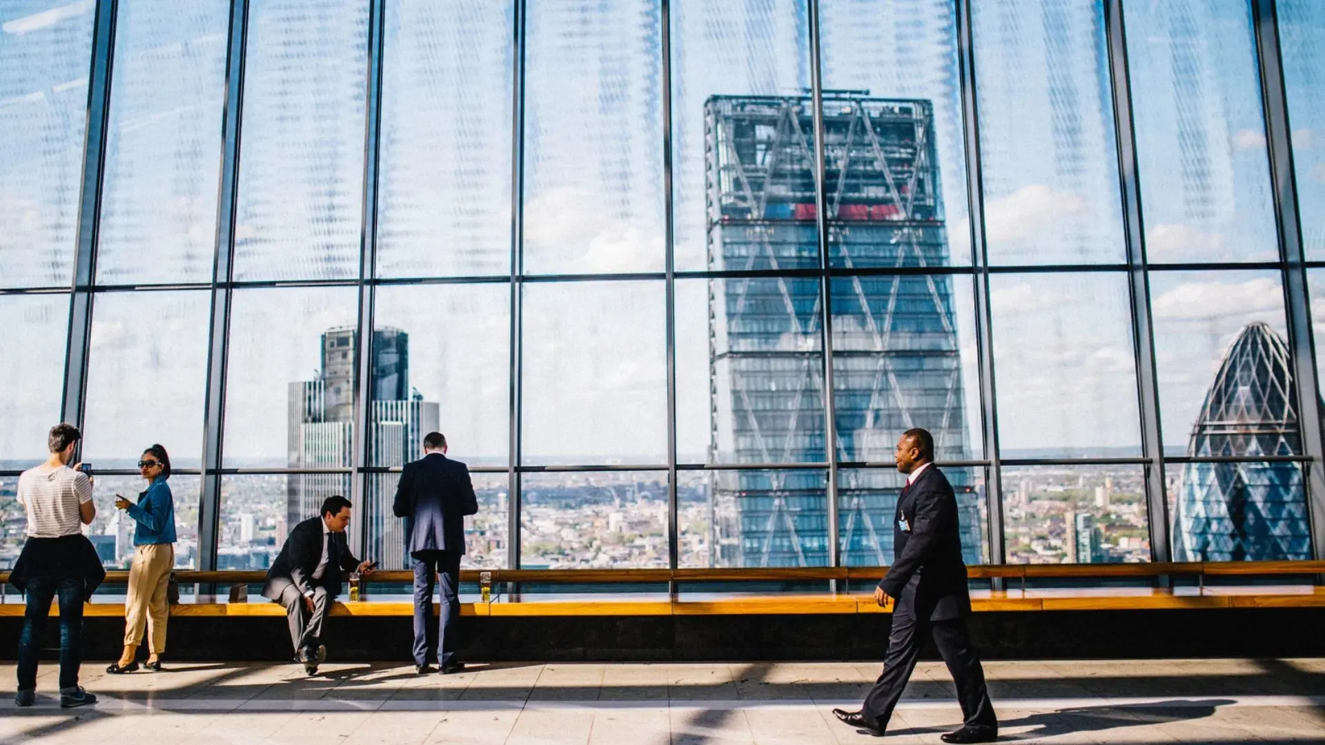 Best AI tools for Financial Advisors: A Guide